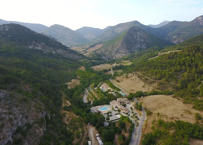 Camping Le Chambron